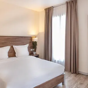 2* Hotell La Perle Montparnasse
