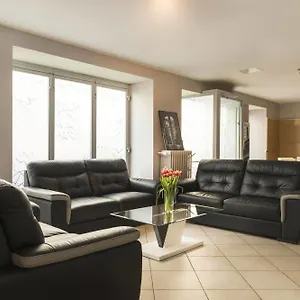 2* Hotell Eiffel Xv