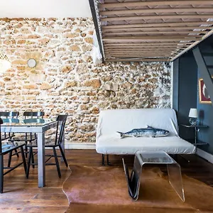 Cosy 40m² Near Montmartre Parigi